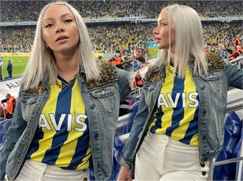 Ece Seçkin derbi galibiyetinin ardından Kadıköy'de üçlü çektirdi!